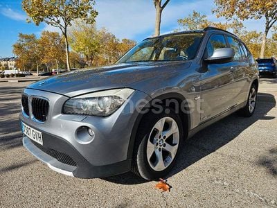 Gris / plata Usado 2010 BMW X1 Comfort Edition SUV | 9400 € (Precio justo)