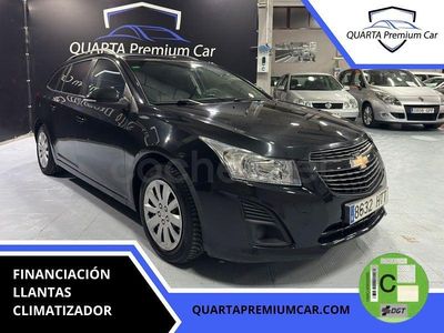 Usado Chevrolet Cruze LT 124 CV (91 kW) 2011 Negro Berlina