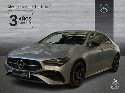 Usado Mercedes CLA200 163 CV (119 kW) 2025 Gris / plata Berlina