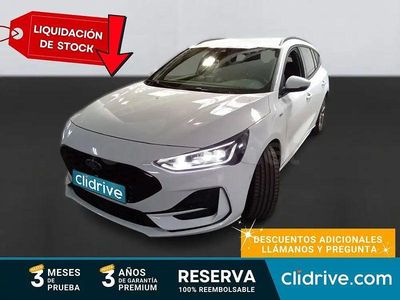 Usado Ford Focus ST-Line 155 CV (114 kW) 2023 Blanco Familiar