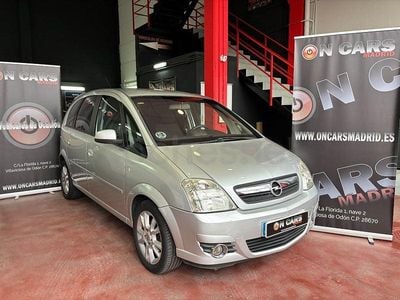 Usado Opel Meriva Cosmo 125 CV (91 kW) 2007 Gris / plata Monovolumen