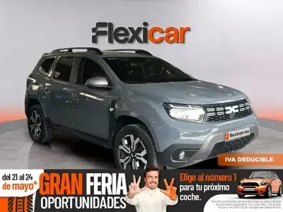 Käytetty Dacia Duster Journey 130 HP (95 kW) 2024 Harmaa Katumaasturi