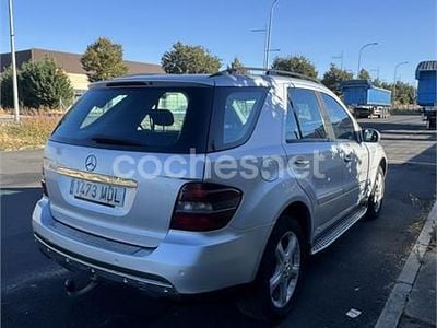 Mercedes ML320