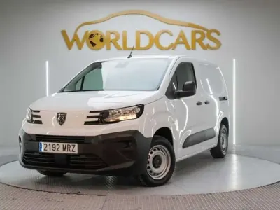 Usado Peugeot Partner 101 CV (74 kW) 2024 Blanco Monovolumen