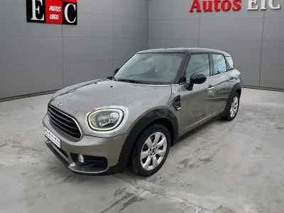Usado Mini Cooper Countryman 136 CV (100 kW) 2018 Verde SUV