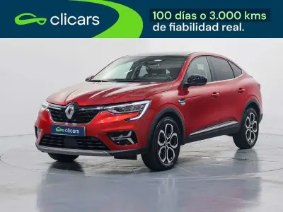 Usado Renault Arkana Zen 140 CV (102 kW) 2022 Rojo SUV
