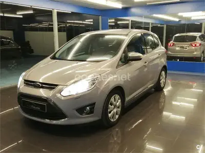 Usado Ford C-MAX Trend 115 CV (84 kW) 2011 Beige Monovolumen