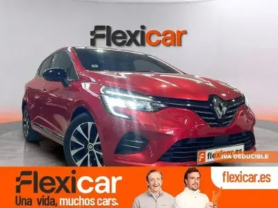Usado Renault Clio V Techno 90 CV (66 kW) 2023 Rojo