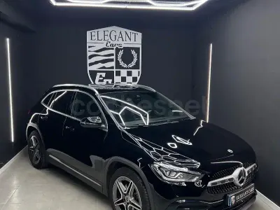 Usado Mercedes GLA180 136 CV (100 kW) 2022 Negro SUV