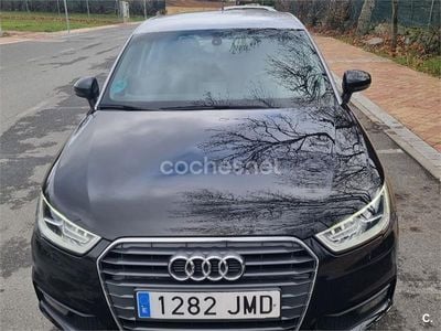 Negro Usado 2016 Audi A1 Sportback Attraction Utilitario | 13.500 € (Precio justo)