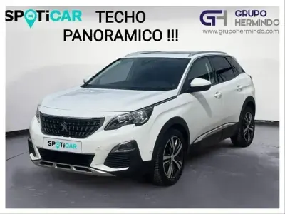 Usado Peugeot 3008 Allure 130 CV (95 kW) 2021 Blanco SUV