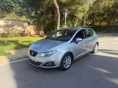 Usado Seat Ibiza Reference 86 CV (63 kW) 2009 Gris Utilitario
