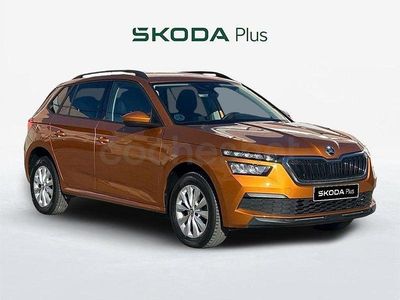 Usado Skoda Kamiq Active 110 CV (80 kW) 2022 Naranja SUV
