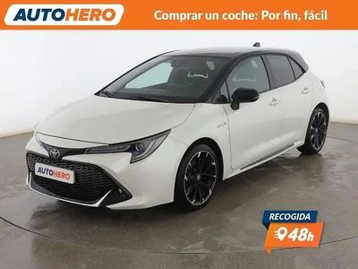 Begagnad Toyota Corolla Advance 180 HK (132 kW) 2021 Vit Sedan