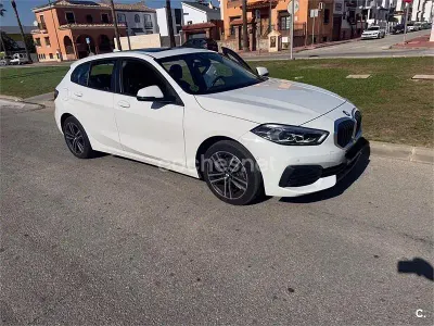 Usado BMW 118 150 CV (110 kW) 2020 Blanco Berlina