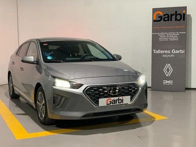 Usado Hyundai Ioniq Style 141 CV (103 kW) 2020 Gris / plata Utilitario