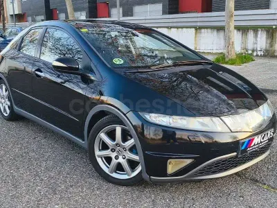 Usado Honda Civic Executive 140 CV (102 kW) 2007 Negro Berlina