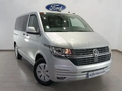 Usado VW Caravelle 150 CV (110 kW) 2023 Gris / plata Van
