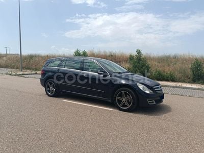 Mercedes R320