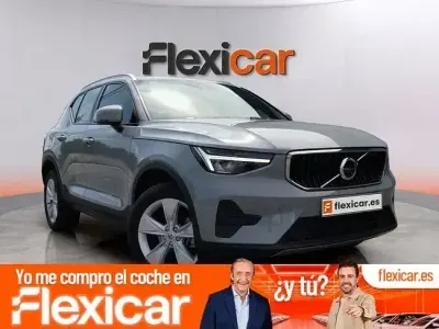 Usado Volvo XC40 Core 129 CV (94 kW) 2024 Gris SUV