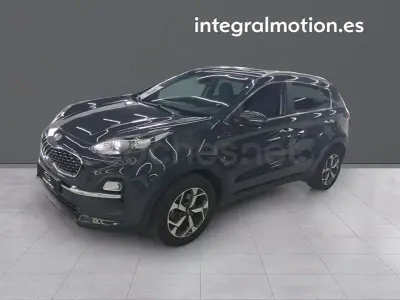 Usado Kia Sportage 136 CV (100 kW) 2020 Negro SUV