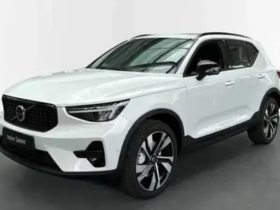 Nuevo Volvo XC40 Ultra 163 CV (119 kW) 2026 Blanco SUV
