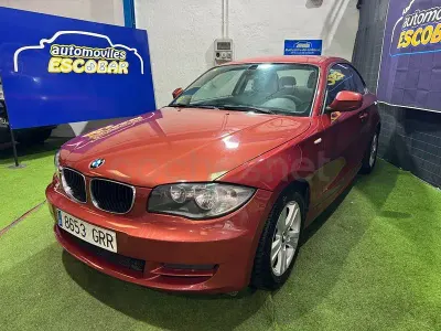 Usado BMW 118 Coupé 143 CV (105 kW) 2009 Naranja Coupe