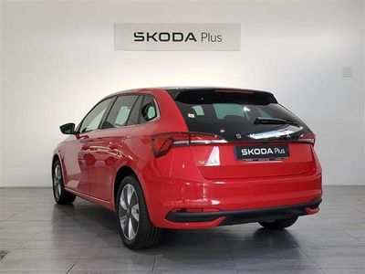 Nuevo Skoda Scala 115 CV (84 kW) 2025 Rojo Utilitario
