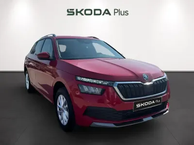 Usado Skoda Kamiq Selection 115 HP (84 kW) 2024 Vermelho SUV