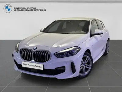 Usado BMW 118 Shadowline 150 CV (110 kW) 2023 Blanco Utilitario