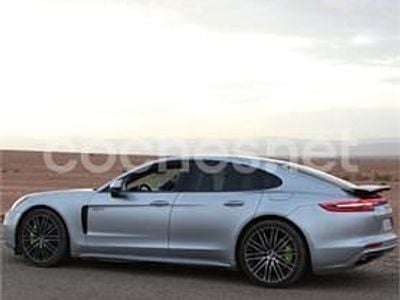 Usado Porsche Panamera 4 462 CV (339 kW) 2018 Gris / plata Berlina