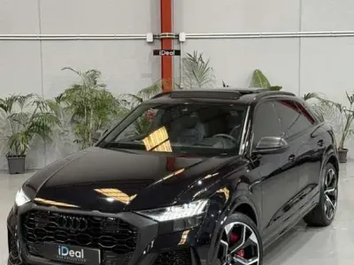 Usado Audi Q8 Advanced Plus 600 CV (441 kW) 2020 Negro SUV