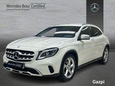 Usado Mercedes GLA200 Urban 136 CV (100 kW) 2017 Blanco cirro SUV