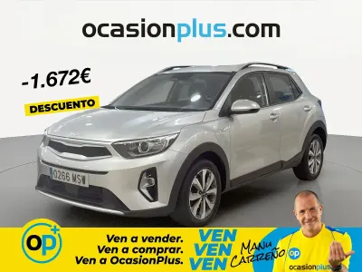 Usado Kia Stonic 100 CV (73 kW) 2024 Blanco SUV