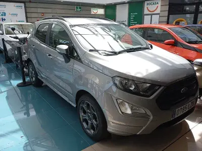 Usado Ford Ecosport Active 125 CV (91 kW) 2023 Gris / plata SUV