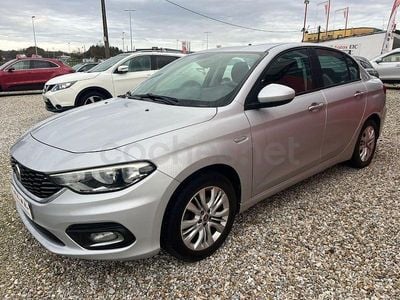 Usado Fiat Tipo Easy 95 CV (69 kW) 2016 Gris / plata Berlina