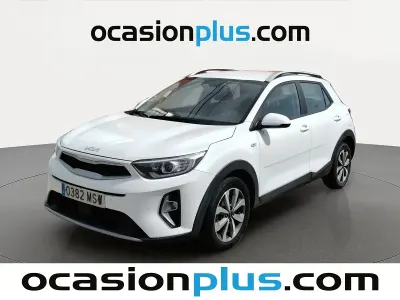 Usado Kia Stonic 100 CV (73 kW) 2024 Blanco SUV