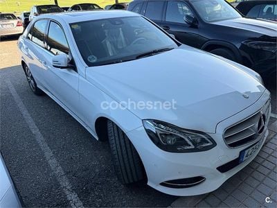 Usado Mercedes E220 Avantgarde 170 CV (125 kW) 2013 Blanco Berlina