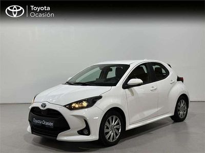 Usado Toyota Yaris Hybrid Active 116 CV (85 kW) 2022 Utilitario
