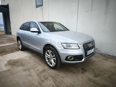 Usado Audi Q5 Ambition 177 CV (130 kW) 2014 Gris / plata SUV