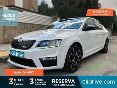 Usado Skoda Octavia RS 230 CV (169 kW) 2016 Blanco Familiar