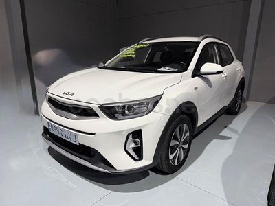 Usado Kia Stonic Plus 84 CV (61 kW) 2022 Blanco SUV