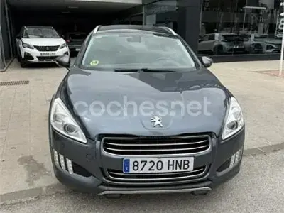 Usado Peugeot 508 RXH 200 CV (147 kW) 2012 Gris / plata Familiar
