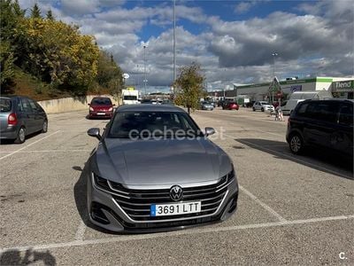 Gris / plata Usado 2021 VW Arteon R-line Familiar | 22.900 € (Precio justo)