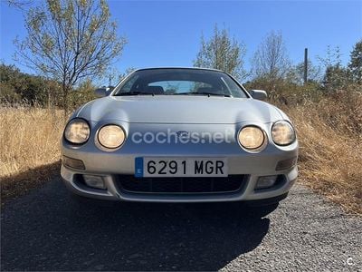Usado Toyota Celica 175 CV (128 kW) 1996 Gris / plata Coupe