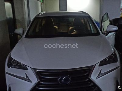 Usado Lexus NX300h Executive Line 197 CV (144 kW) 2017 Blanco SUV