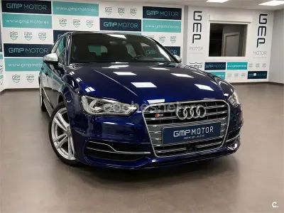 Usado Audi S3 300 CV (220 kW) 2014 Azul Berlina