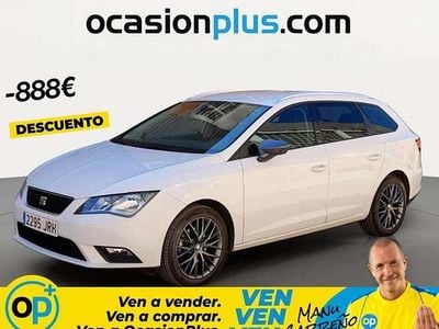 Usado Seat Leon ST Style 125 CV (91 kW) 2016 Blanco Familiar