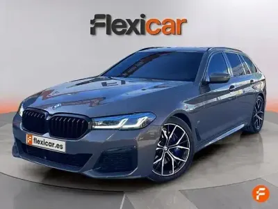 Używany BMW 520 190 KM (139 kW) 2022 Szary Kombi