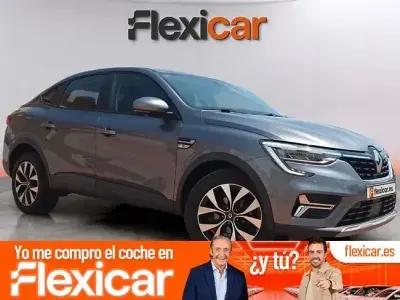 Usado Renault Arkana Evolution 140 CV (102 kW) 2023 Gris SUV